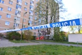 Mieszkańcy w szoku Zwłoki kobiety tuż obok bloku! Przerażające odkrycie w Świeciu
