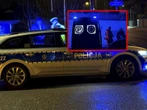 DRAMAT Staranował dwa radiowozy i potrącił policjanta. Padły strzały