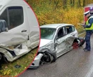 Dramat na drodze! Groźny wypadek na Kaszubach. Czołowe zderzenie osobówki z dostawczakiem. Są poszkodowani