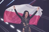 To trzeba zobaczyć! Mocny gest Justyny Steczkowskiej. Z polską flagą na oczach całej Europy. Polacy mogą…