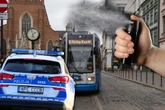 Zaatakował i odjechał Ktoś rozpylił gaz z tramwaju! "Skandaliczne i skrajnie głupie"