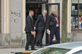 Tylko u nas Grzegorz Braun ma prywatną ochronę. Płaci potężne pieniądze. Znamy konkretne kwoty
