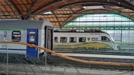 Dolny Śląsk Paraliż kolejowy we Wrocławiu! Ogromna awaria, odwołane pociągi i opóźnienia