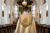 Wierni są w szoku Skandal przy budowie kościoła! Proboszcz odwołany przez biskupa