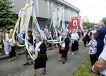 Kaszuby Szokujące sceny przed świętym obrazem