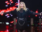 Wzruszająca chwila Polsat Hit Festiwal. Nagle Krzysztof Ibisz powiedział o Beacie Kozidrak! To, co stał…