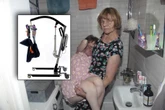 RODZINA Z SIEDLEC Od 31 lat dźwiga niepełnosprawną córeczkę. Kręgosłup mamy nie wytrzymał. Potrzebna p…