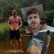 WYCIEKŁY ZDJĘCIA Maciej Musiał na jachcie pokazuje klatę! 30-latek w życiowej formie