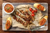 Wiosna 2025 Wiosenny grill bez stresu - wszystko gotowe, zanim przyjdą goście