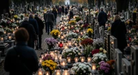 Wszystkich Świętych Czy Polacy uprawiają jeszcze „grobing”?