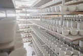 Upadłość kultowej fabryki 160-letnia fabryka porcelany wyprzedaje zapasy