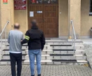 Jakie miał zamiary? 42-latek z nożami polował na lekarkę. Od wielu tygodni nękał ją mailami, później poszedł o krok dalej