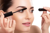 Strefa beauty Magia spojrzenia: rola i historia tuszu do rzęs. Te tusze do rzęs odmienią Twój maki…