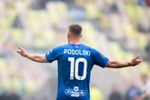 Wbił gwóźdź do trumny Śląska Lukas Podolski jak zawsze bez hamulców, konkretnie pojechał po rywalu „Ja bym to zro…