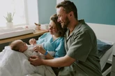 Narodziny dziecka Twój partner boi się porodu? Podpowiadamy jak pomóc mu oswoić lęk przed ojcostwem