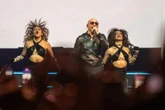 Wyjątkowy wieczór Koncert Pitbulla w Krakowie. Fani oszaleli z zachwytu, a artysta przemówił po polsku…