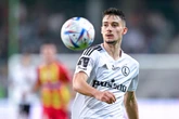 W swoim stylu Legia w kryzysie, a Ernest Muci już strzela dla Besiktasu. Do takich pięknych goli p…