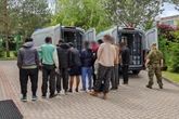 Sytuacja na granicy 12 migrantów z Somalii w jednym aucie