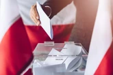 WYBORY PREZYDENCKIE W tej gminie 94 procent głosów oddano na Karola Nawrockiego. Dostanie pół miliona zł…