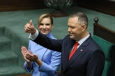 wszystko jasne Karol Nawrocki jest prezydentem od sześciu dni, Polacy już go ocenili!