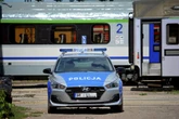 Koszmar! Śmierć na torach. 33-latek wtargnął pod pociąg! Utrudnienia w ruchu kolejowym