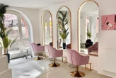 Strefa beauty Hollywood Hair otwiera swój dwunasty salon w Polsce. Marka rozszerzyła również portf…