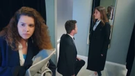 Miłość i nadzieja. Ege uklęknie przed Zeynep! O mały włos nie przyłapie ich Melis