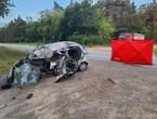 Śmiertelny wypadek Nocna makabra na DK 12! Kierujący chevroletem nie żyje. Wjechał pod tira [ZDJĘCIA]