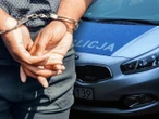 Wkrótce staną przed sądem Skonstruowali bombę i chcieli wysadzić kamienicę. Lont zrobili z papierosów. To był …