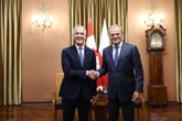ważne dyskusje Premier Tusk spotkał się z premierem Kanady. O czym rozmawiali?