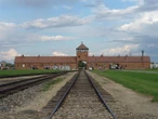 Interweniowała policja Skandal w Muzeum Auschwitz-Birkenau. Ośmiu turystów zatrzymanych