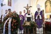 Ostatnia droga pana Anatola Pogrzeb pana Anatola w Warszawie. Mszę odprawił abp Adrian Galbas