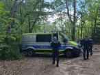 Zgłoszenia o spadających obiektach Alarm w Warszawie i okolicach! Policja wydała komunikat w sprawie poszukiwań