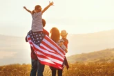 Można już składać wnioski Nowa obietnica władz USA dla nielegalnych. Małżonkowie z szansą na legalny pobyt
