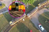 Dzień wypadków w Warszawie Dwa tramwaje zderzyły się na Bemowie! Oba wyleciały z torów [ZDJĘCIA]