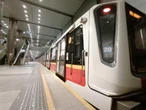 Z OSTATNIEJ CHWILI Metro znowu nie działa. Długi odcinek linii M1 wyłączony z ruchu