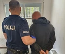 Ale historia! Sensacja w Otwocku! Uciekł z aresztu i... poszedł do byłej! Co za historia!