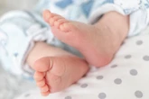 Sprawa ponownie przed sądem Znęcał się nad 8-miesięcznym dzieckiem. Szokujące szczegóły! Nawet śledczy są wstrzą…