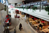 PRZEJDZIE DO HISTORII Kultowe centrum handlowe zniknie z Warszawy. Wiemy, co powstanie w jego miejscu