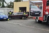 Wstrząsające! Zablokował wyjazd z remizy i poszedł do kościoła. Strażacy nie mogli wyjechać, mężczyzna utonął