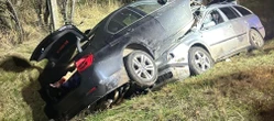 Dramat na drodze Środa Śl. - Wrocław BMW zmiażdżyło wnętrze skody. Koszmarny wypadek. Ten widok mrozi krew w żyłach
