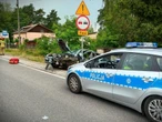 śmierć na drodze Tragedia w Białobrzegach. 49-letni kierowca wjechał w ciężarówkę. Fatalne wieści ze …