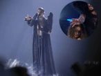 Lato z Radiem i Telewizją Polską Michał Szpak tak się przejął na scenie, że zgubił mikrofon! Na szczęście nie był sam