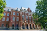 Szok! Na tych kierunkach mało kto chce studiować
