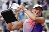 Roland Garros Losowanie Roland Garros RELACJA NA ŻYWO. Z kim gra Iga Świątek? DRABINKA już dzisiaj!