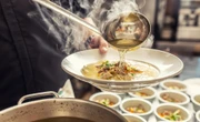 Strefa gastro Do rosołu dodaję ulubione zioło Jana III Sobieskiego. Oto jak zrobić królewski rosół…