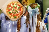 Koszmar zamiast komunii Koszmar zamiast komunii. Dzieci płakały, jedząc pizzę z Żabki