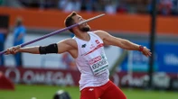 Marcin Krukowski w mocnym gazie. Jego oszczep wciąż lata daleko
