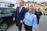 jak to jest? Czy pierwsza dama musi rezygnować z pracy? Marta Nawrocka jest aktywna zawodowo