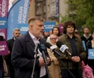 Wybory 2025. Wywiad "SE" Adrian Zandberg: Czas wysłać Tuska i Kaczyńskiego na emeryturę. Potrzebuje zmiany